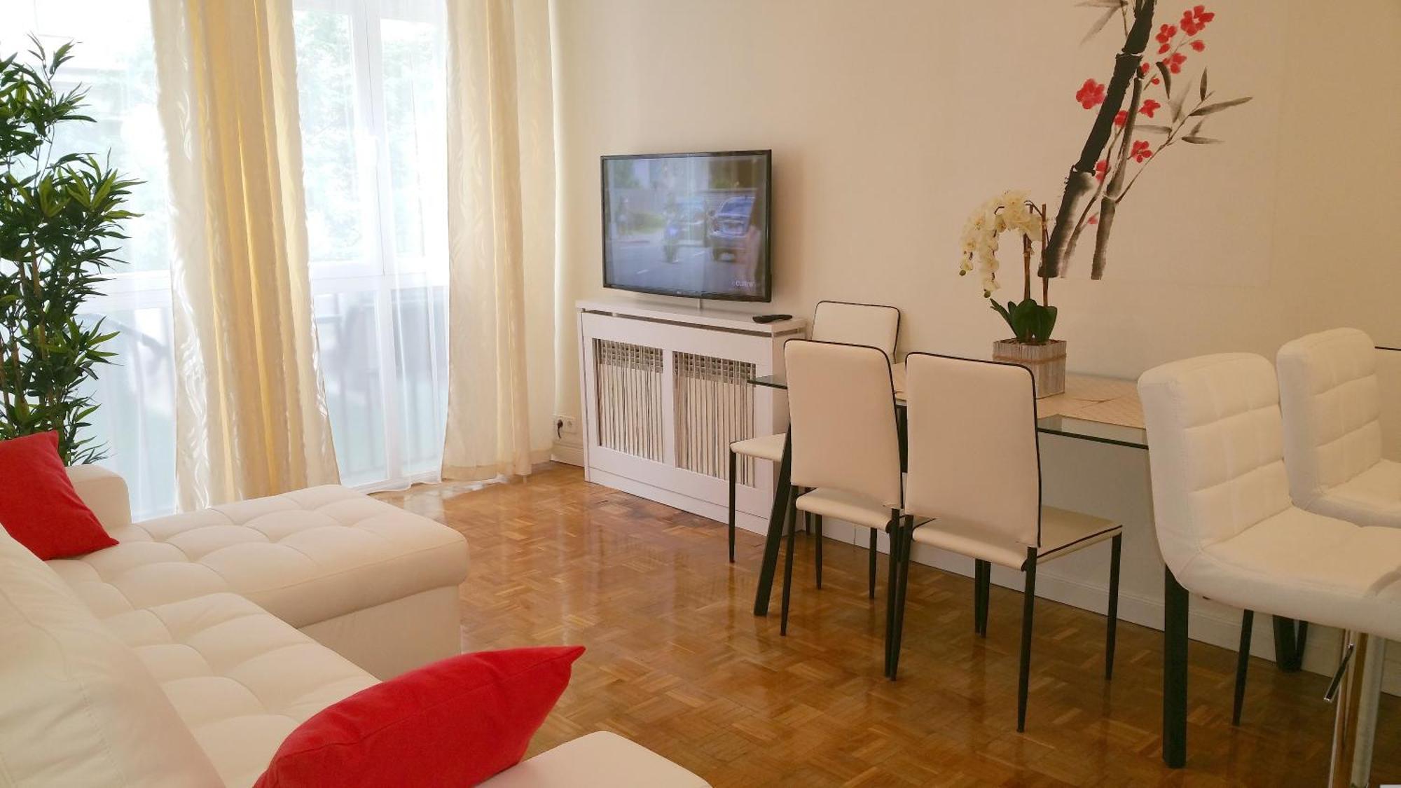 Palacio Apartments Madrid Exterior photo